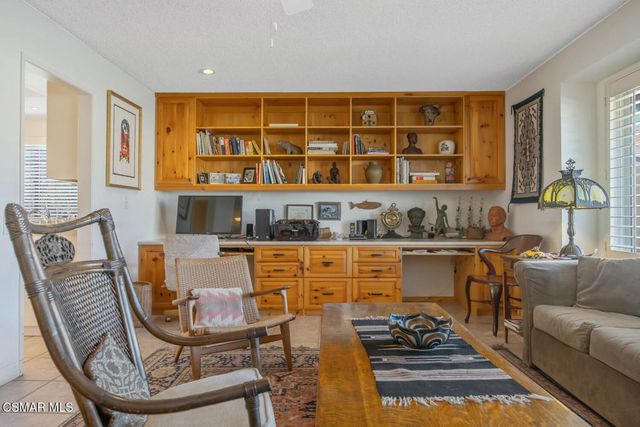 19206 Village 19, Camarillo, CA 93012