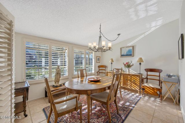 19206 Village 19, Camarillo, CA 93012