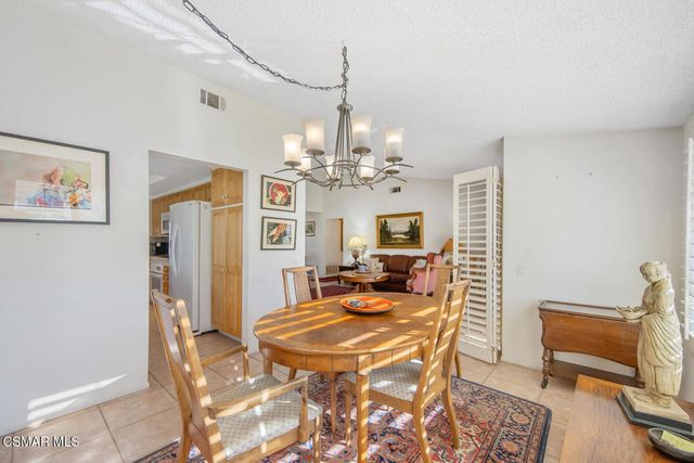 19206 Village 19, Camarillo, CA 93012