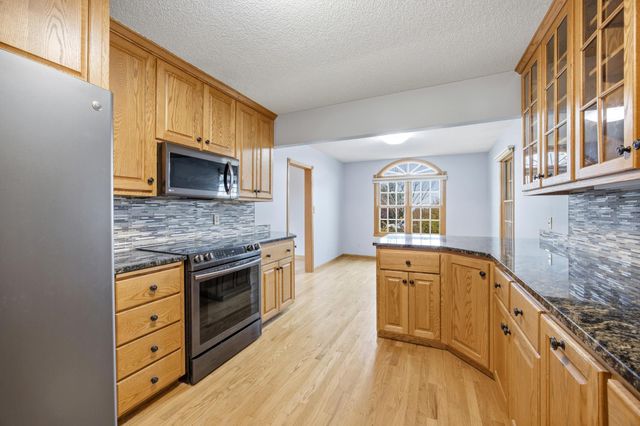 20482 28th Avenue N, Hawley, MN 56549