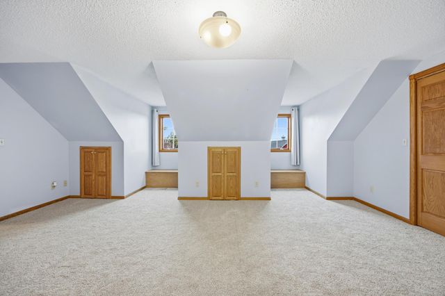 20482 28th Avenue N, Hawley, MN 56549