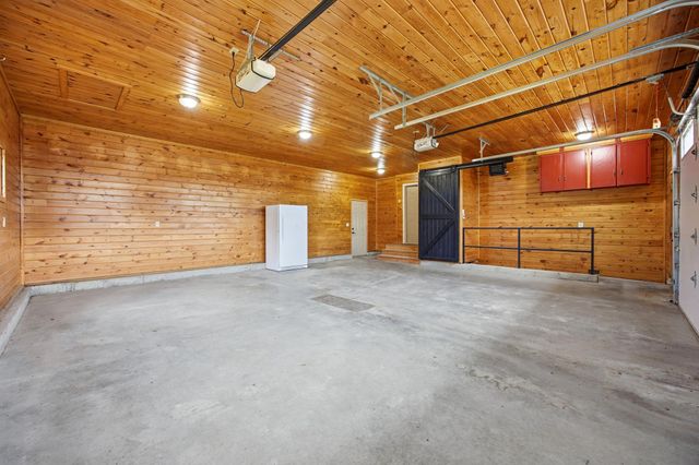 20482 28th Avenue N, Hawley, MN 56549