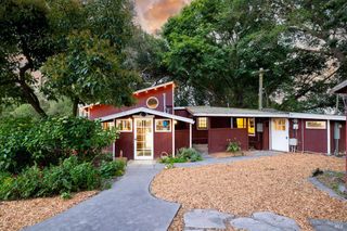 210 valley view Dr, Petaluma, CA 94952