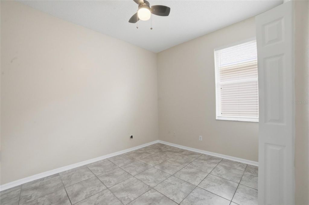 Image 23 of property listing at 5322 SANTA ANA DRIVE, Orlando, FL 32837