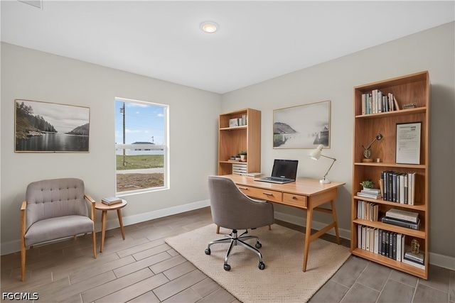 2518 NW 19th PL, Cape Coral, FL 33993