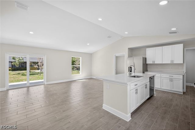 2518 NW 19th PL, Cape Coral, FL 33993