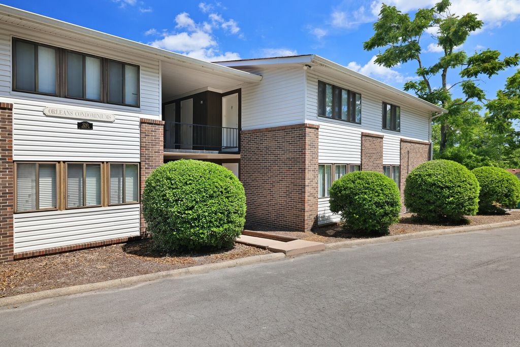 3210 Orleans Dr Apt 8, Nashville, TN 37212