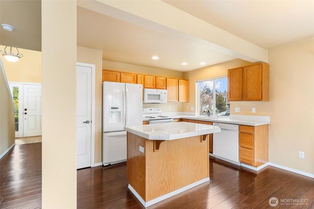 8319 203rd Street Ct E, Spanaway, WA 98387