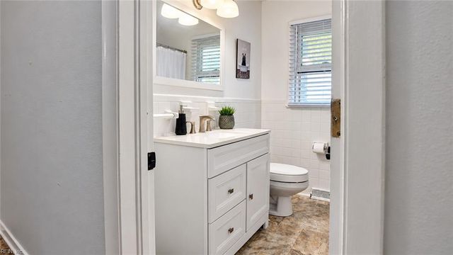 1225 Jackson AVE, Chesapeake, VA 23324