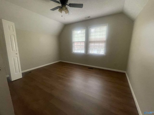 1808 Hollytree Drive, Huntsville, AL 35806