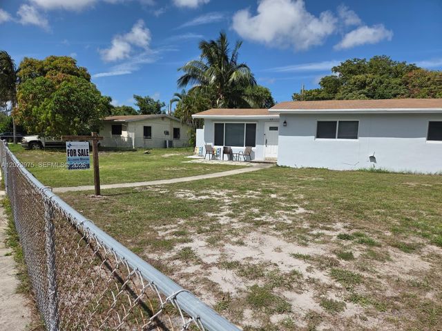 1524 NW 12th Ter, Fort Lauderdale, FL 33311