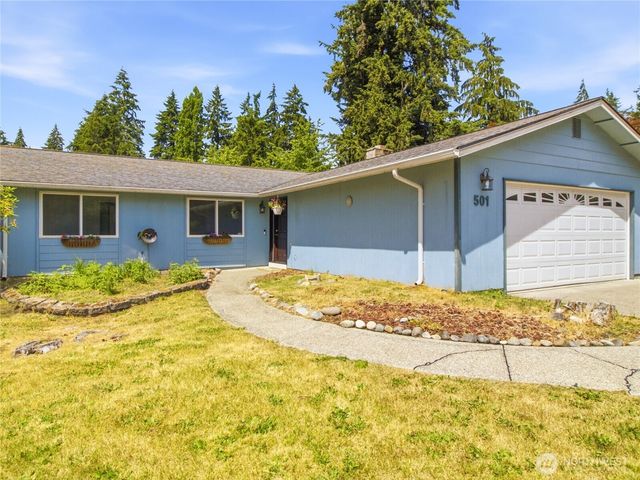 501 Penguin Court SE, Lacey, WA 98503