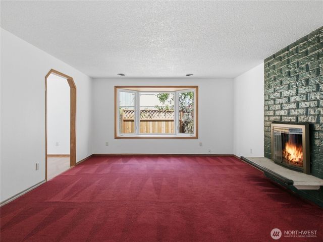 501 Penguin Court SE, Lacey, WA 98503