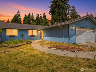 501 Penguin Court SE, Lacey, WA 98503