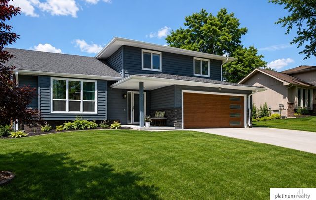 826 Arlene Avenue, Papillion, NE 68046