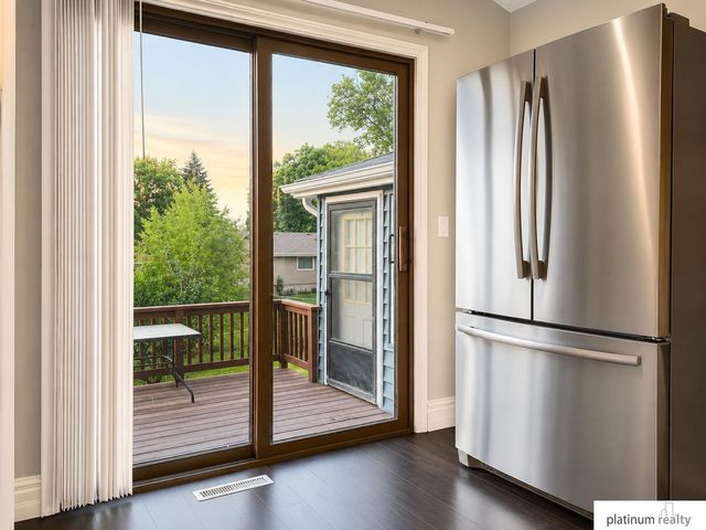 826 Arlene Avenue, Papillion, NE 68046