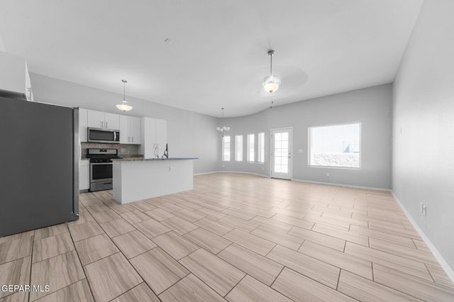 938 YELDON Place, El Paso, TX 79928