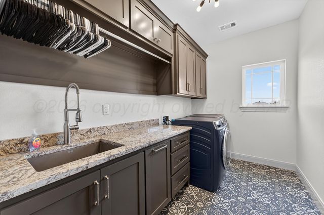 10070 STEELWOOD Lane, Canyon, TX 79015