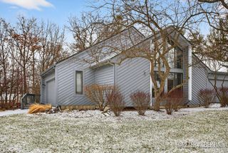 5171 N Quail Crest Drive Se, Cascade Twp, MI 49546
