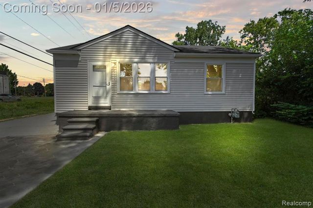 27334 Notre Dame Street, Inkster, MI 48141