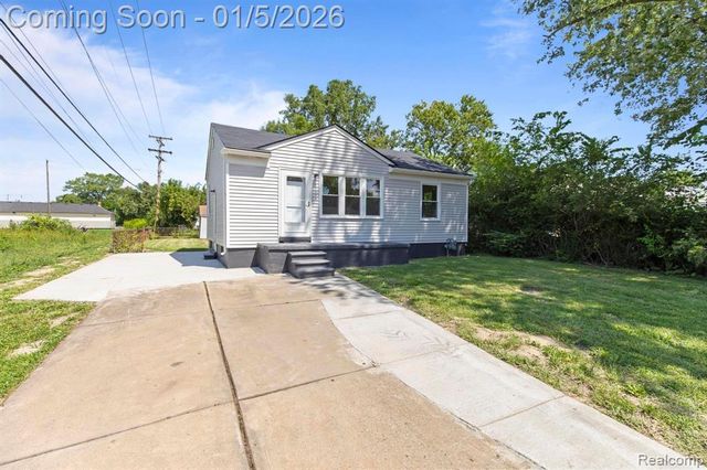 27334 Notre Dame Street, Inkster, MI 48141