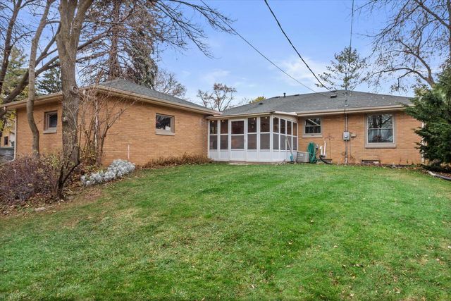 6183 N 118th STREET, Milwaukee, WI 53225