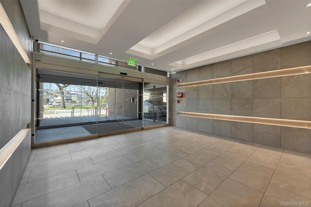 111 Brook Street 205, Scarsdale, NY 10583