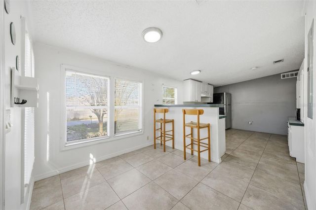 12513 WALTHAM AVENUE, Tampa, FL 33624