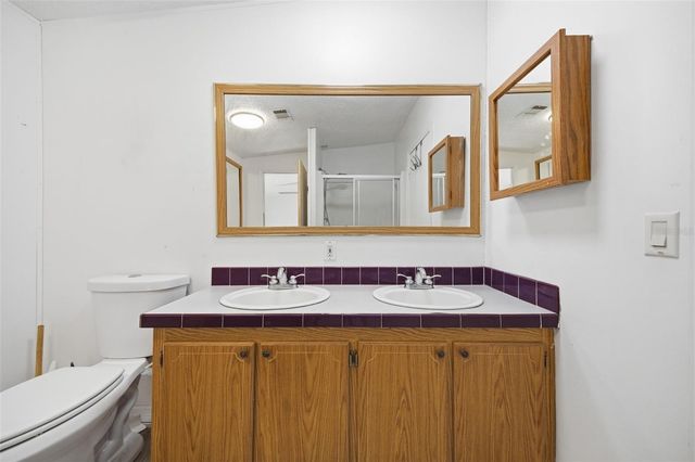 12513 WALTHAM AVENUE, Tampa, FL 33624