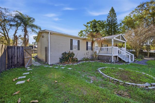 12513 WALTHAM AVENUE, Tampa, FL 33624