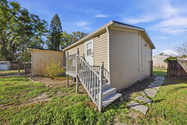 12513 WALTHAM AVENUE, Tampa, FL 33624