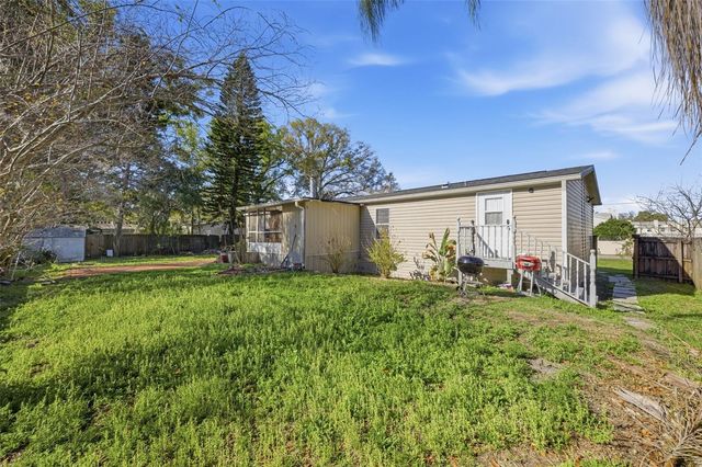 12513 WALTHAM AVENUE, Tampa, FL 33624