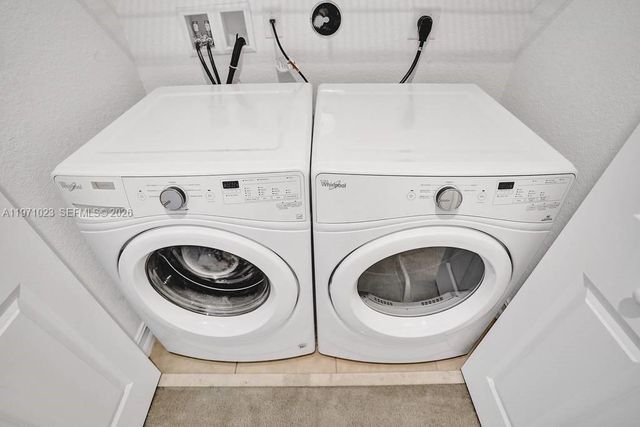 11351 SW 15th St 11351, Pembroke Pines, FL 33025