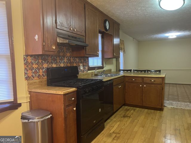 40 Wagon Wheel Drive, Rex, GA 30273