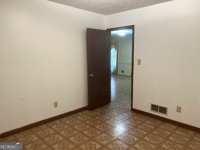 40 Wagon Wheel Drive, Rex, GA 30273