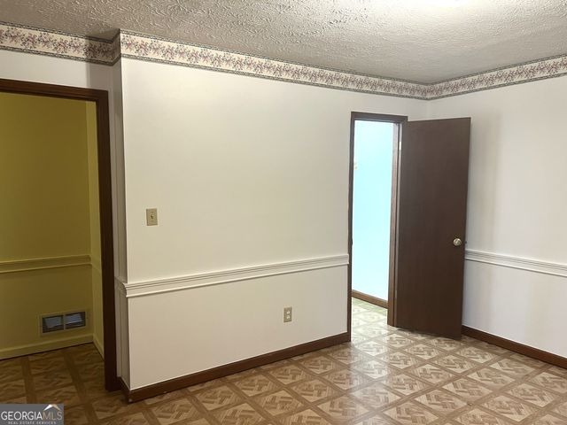 40 Wagon Wheel Drive, Rex, GA 30273