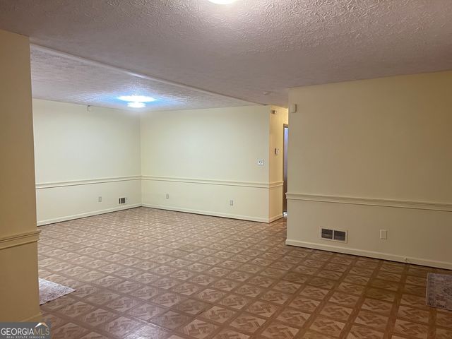 40 Wagon Wheel Drive, Rex, GA 30273