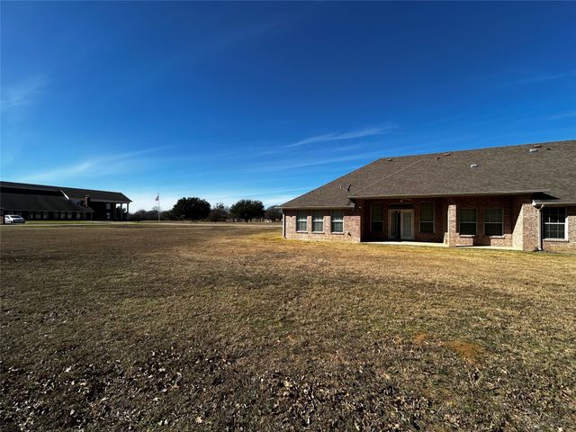 501 S Old Betsy Road 28, Keene, TX 76059