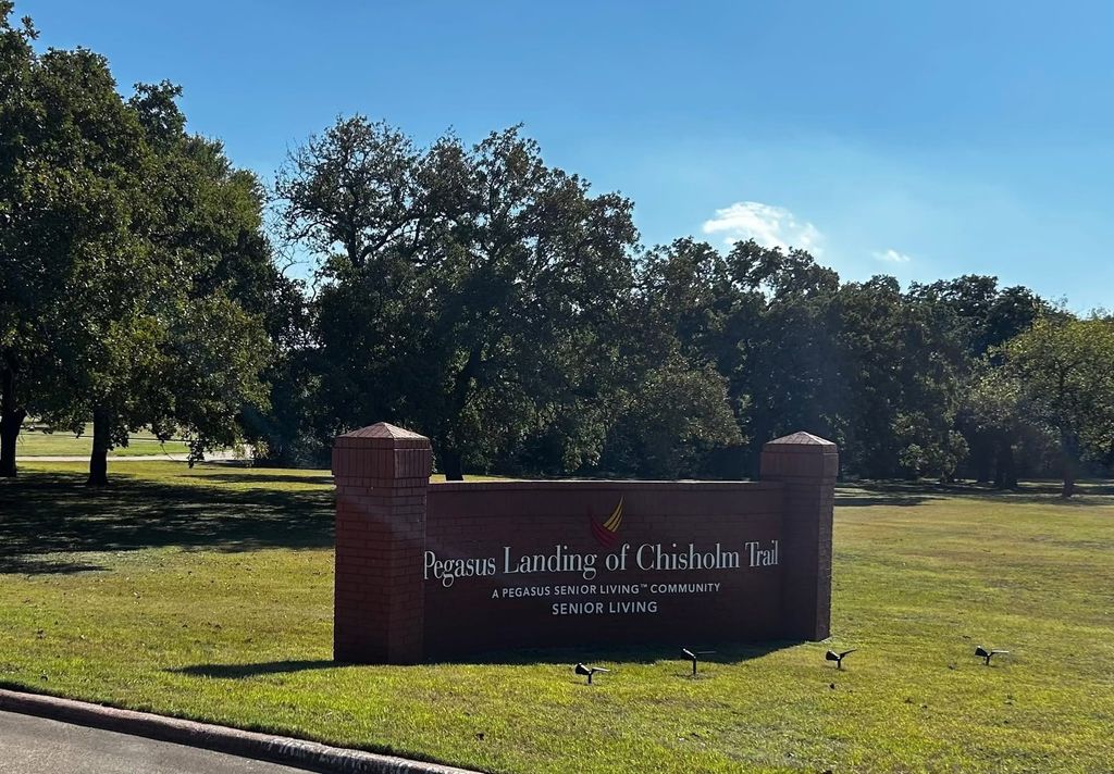 501 S Old Betsy Road 28, Keene, TX 76059