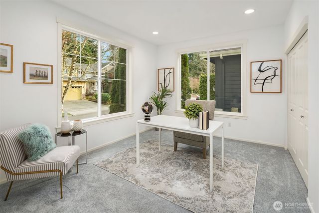 20128 12th Avenue W, Lynnwood, WA 98036