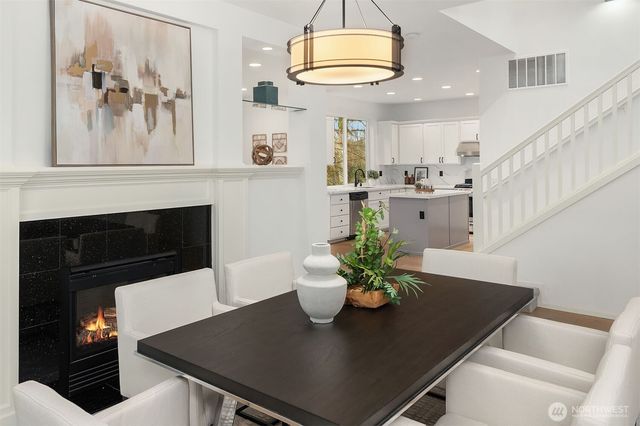 20128 12th Avenue W, Lynnwood, WA 98036