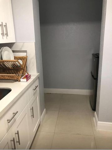 411 W 31st Pl 2, Hialeah, FL 33012