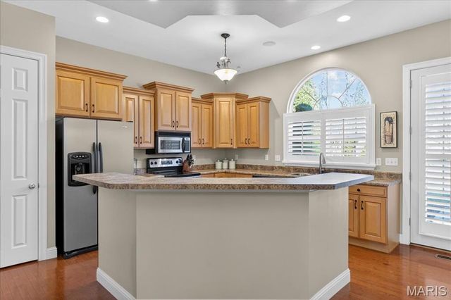 339 Lake Side View Lane V, Cottleville, MO 63376