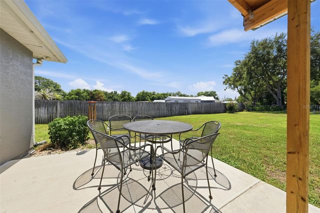 36723 SUNDANCE DRIVE, Grand Island, FL 32735