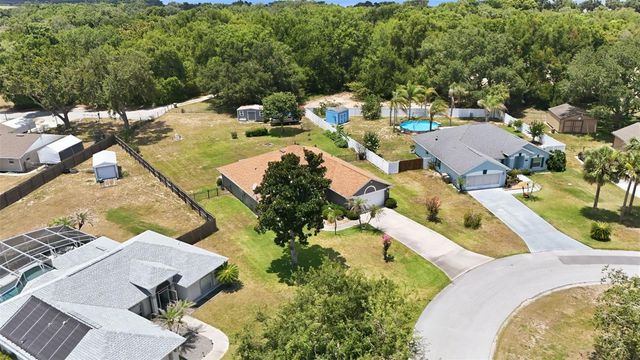 36723 SUNDANCE DRIVE, Grand Island, FL 32735