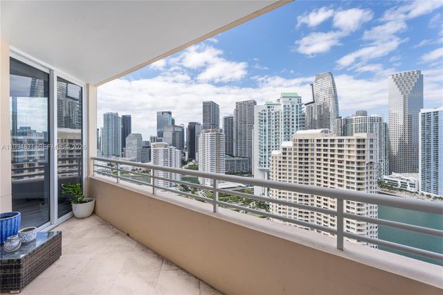 808 Brickell Key Dr 3007, Miami, FL 33131