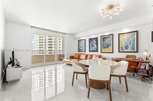 808 Brickell Key Dr 3007, Miami, FL 33131