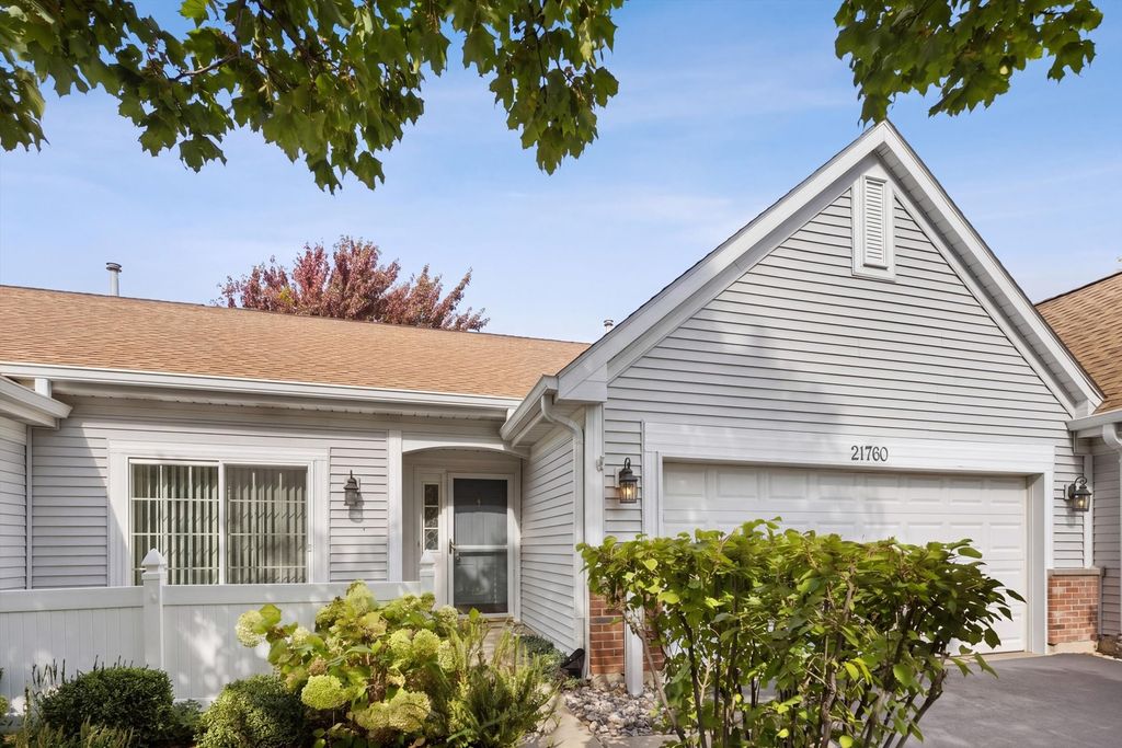 21760 W EMPRESS Lane, Plainfield, IL 60544 — exterior