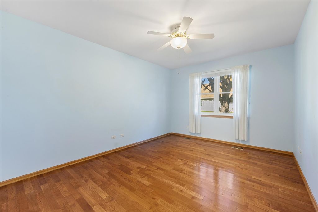 21760 W EMPRESS Lane, Plainfield, IL 60544 — photo 3