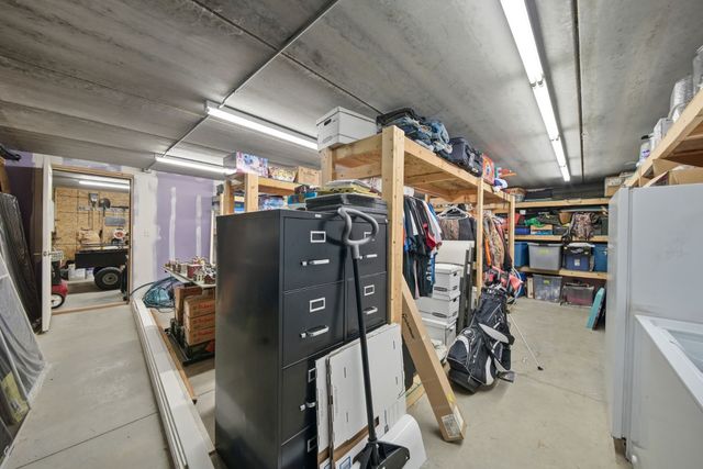 1824 Falcon Drive, Polk City, IA 50226